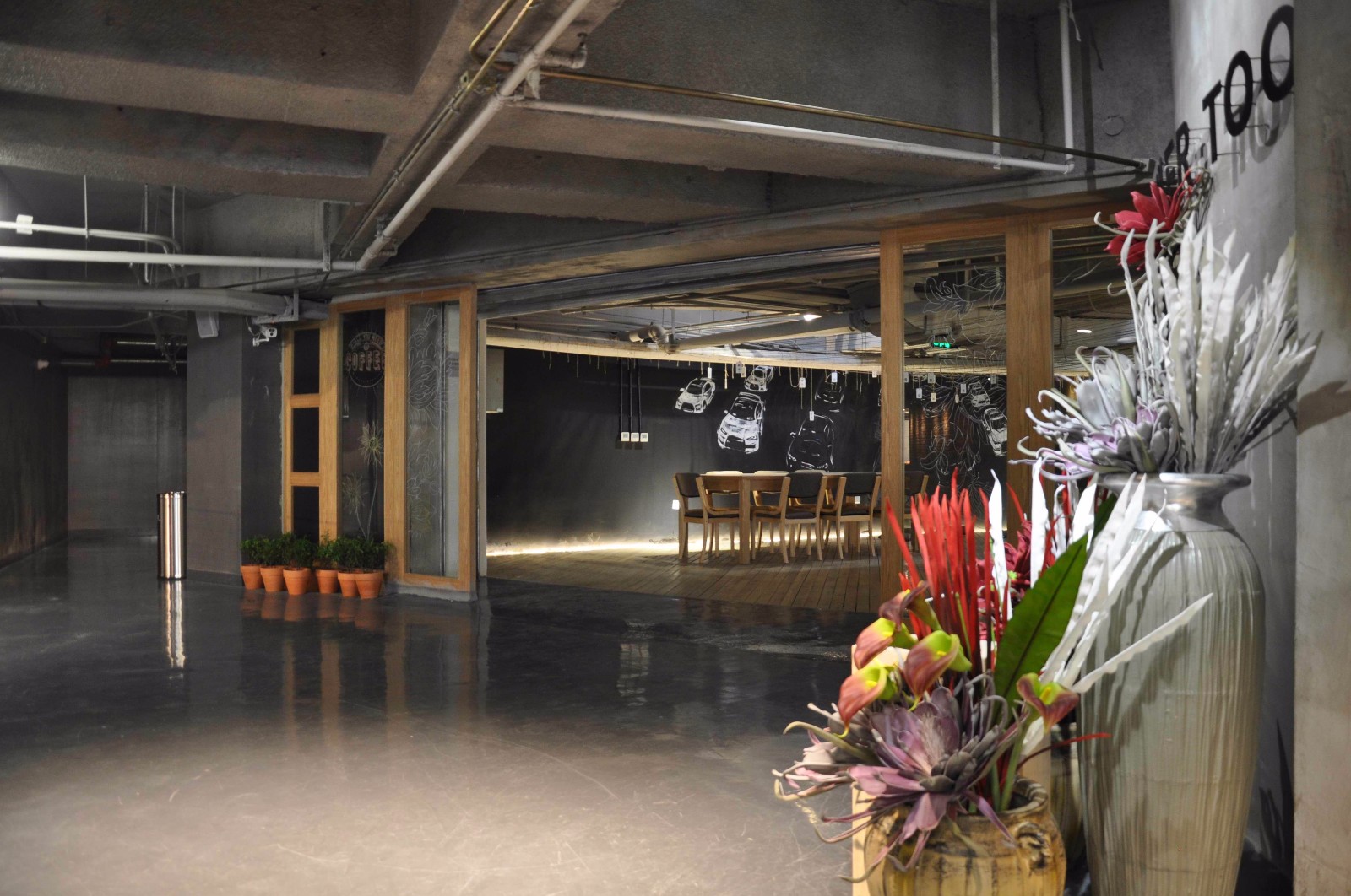 天津大悦城 五号车库主题卖场---鲜花店设计项目