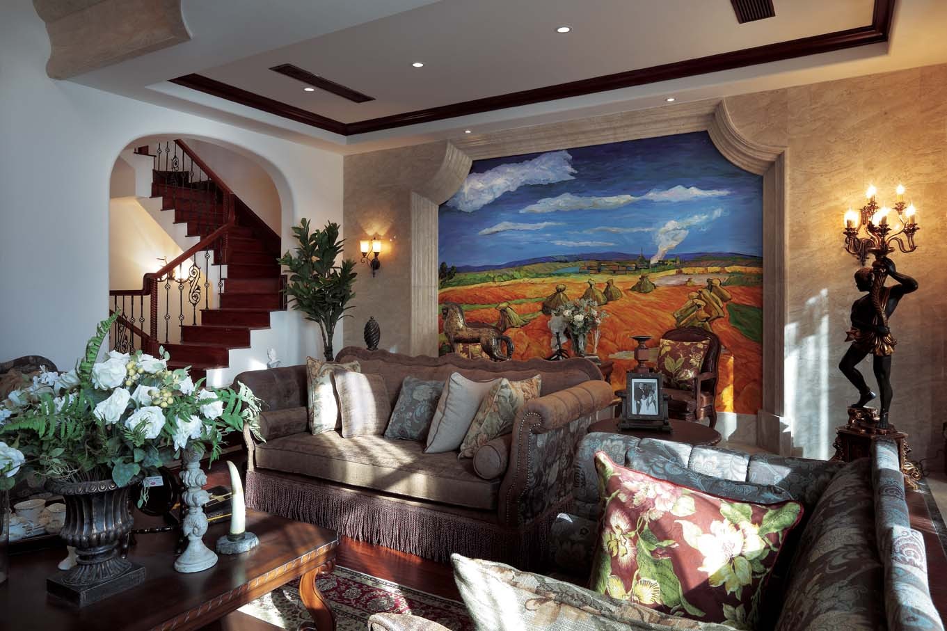 美式客厅沙发背景墙实景图